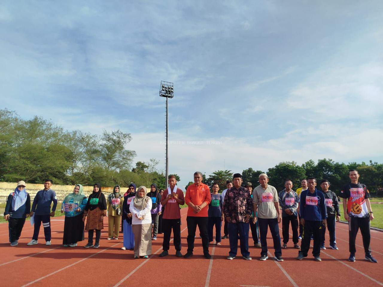 PASTIKAN KONDISI PRIMA UNTUK IBADAH HAJI, SYUKRI PANTAU LANGSUNG TES KEBUGARAN CALON JEMAAH HAJI 2026